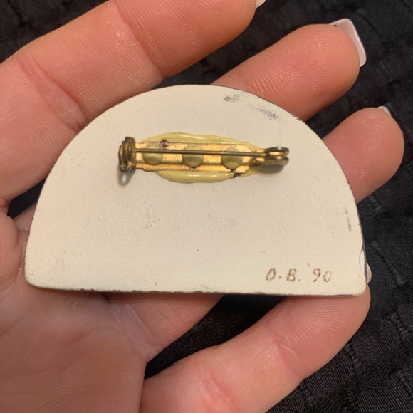 Landmark Pin - Picture 2 of 2